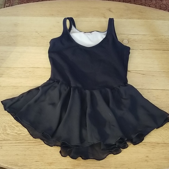 Childs Tutu Dance - Picture 2 of 5